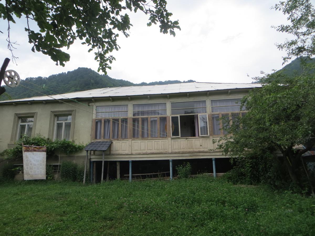 Marina Chartolani'S Guest House Mestia Kültér fotó